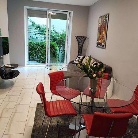 Central Vienna Apartment With Unique 40M2 City Garden & Self Check In 외부 사진