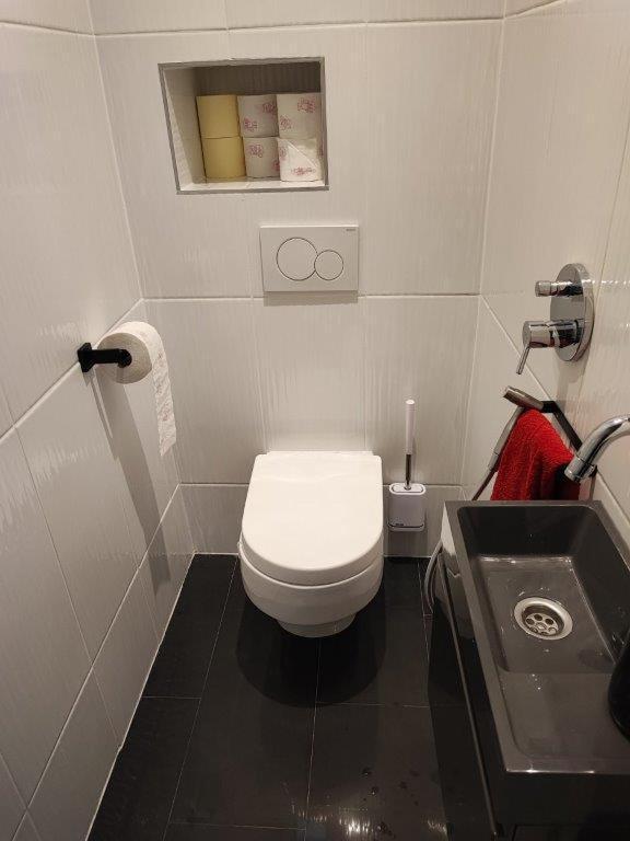Central Vienna Apartment With Unique 40M2 City Garden & Self Check In 외부 사진