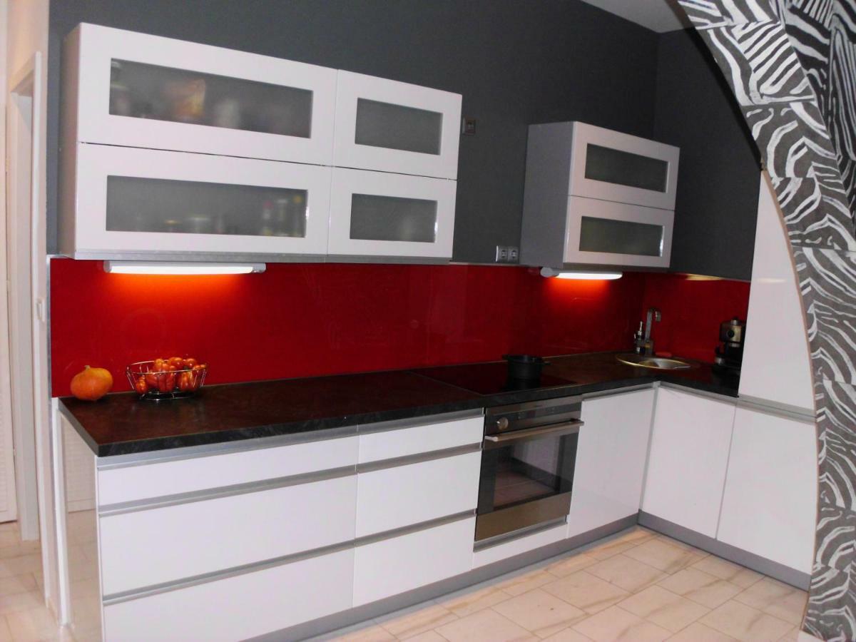 Central Vienna Apartment With Unique 40M2 City Garden & Self Check In 외부 사진